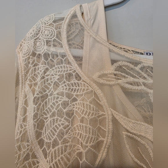 Blair Size 2X Embroidered Crochet Sheer Boho Blouse Feminine Romantic Longline - Picture 4 of 10